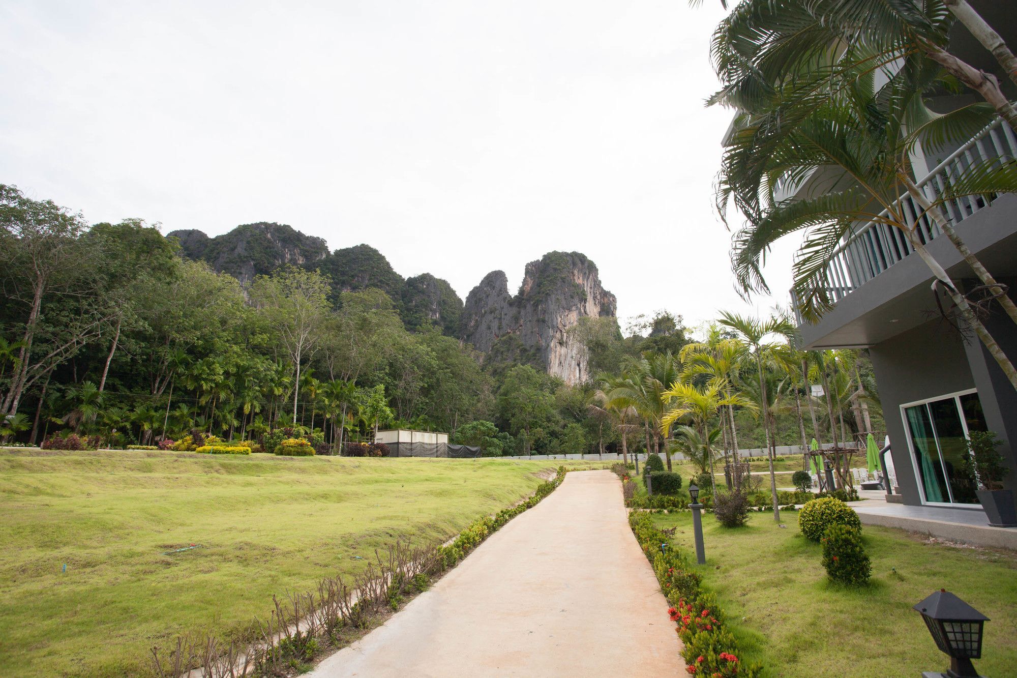 Arawan Krabi Beach Resort Ao Nam Mao Ngoại thất bức ảnh